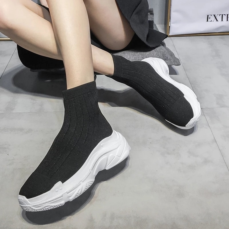 디자이너 2020 양말 신발 러너 헤비 솔 여성 스니커즈 패션 스피드 트레이너 블랙 화이트 반짝이 트레이너 캐주얼 슈즈